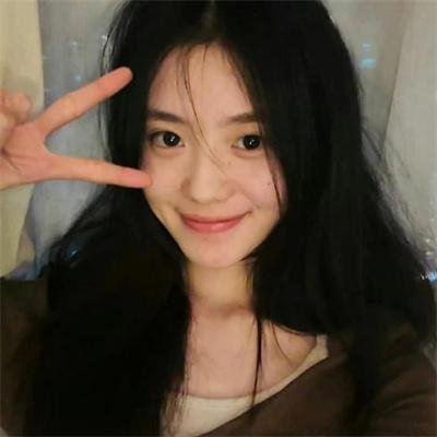 艾米莉亚·佩雷斯